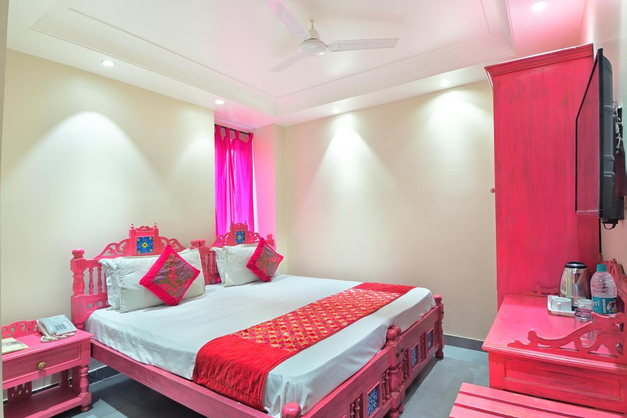 The Pinky Villa - Heritage Boutique Suites New Delhi Exterior photo