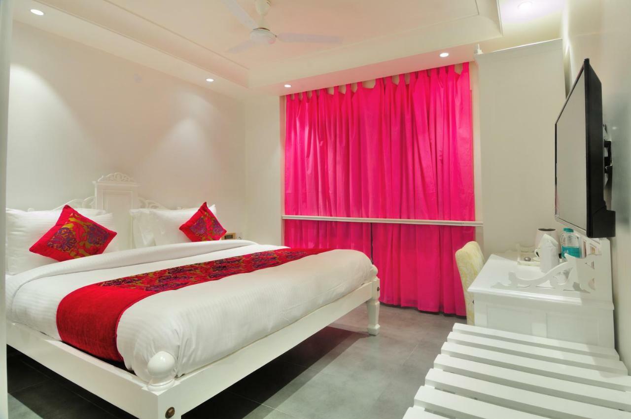 The Pinky Villa - Heritage Boutique Suites New Delhi Exterior photo